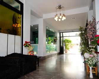 Baan Keaw Mansion - Bangkok - Lobby