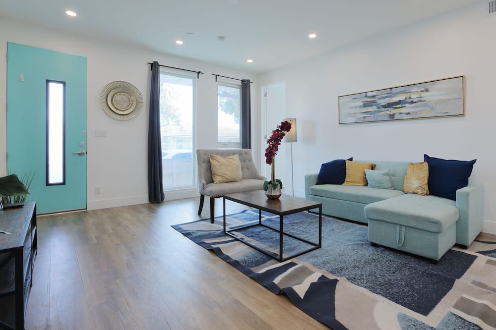 Ev Charger Ready Infinite Residence 4b2.5b - טוראנס - סלון