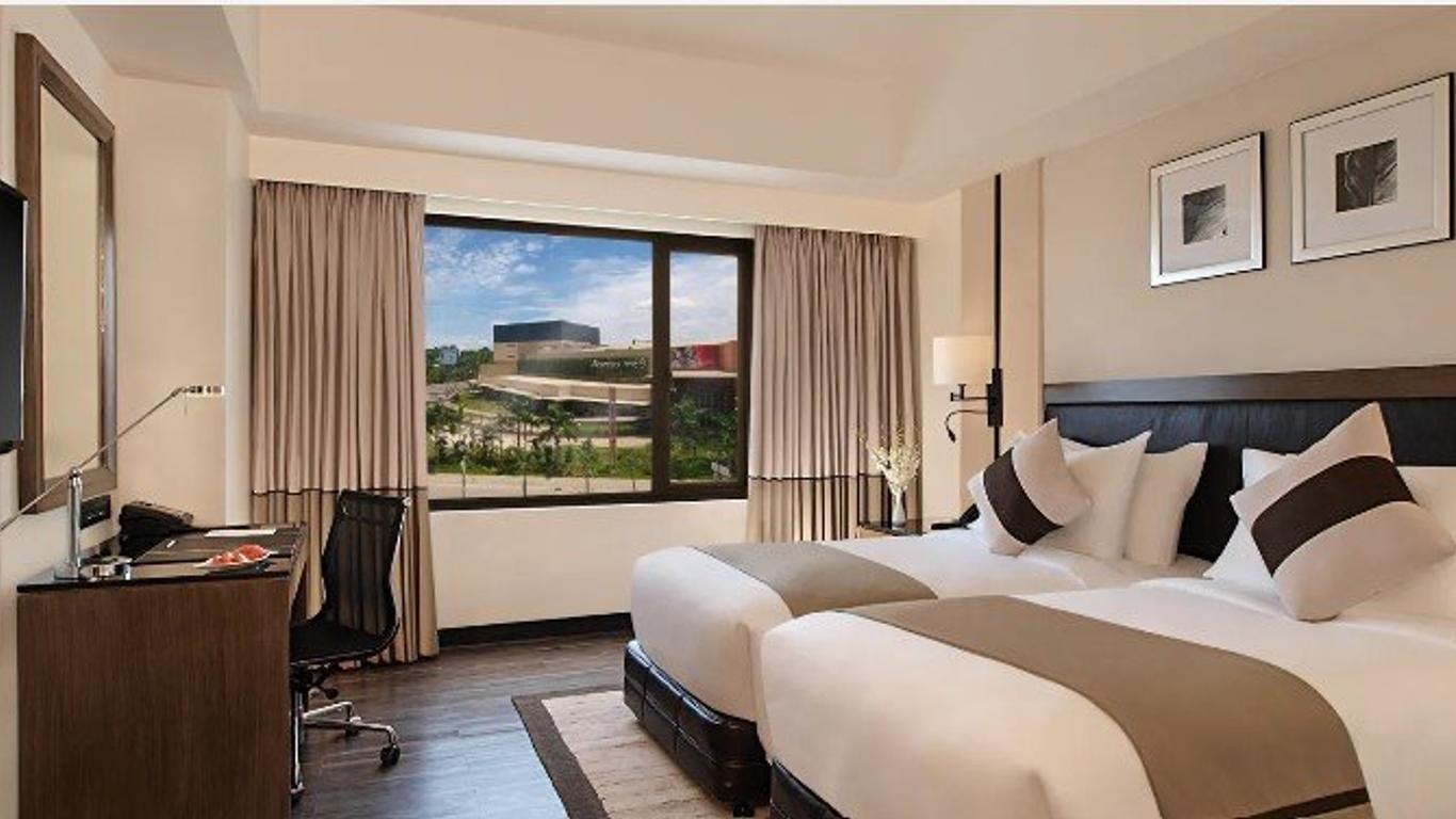 Seda Abreeza Hotel