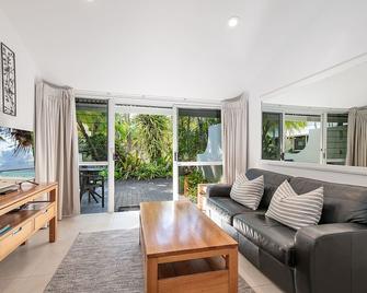 Caribbean Noosa - Noosa Heads - Wohnzimmer