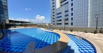 Evergreen Plaza Hotel Tainan - Thành phố Đài Nam - Bể bơi