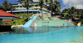 Airai Water Paradise Hotel & Spa - Airai - Piscina