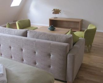 Hotel Altes Fährhaus - Berlín - Habitación