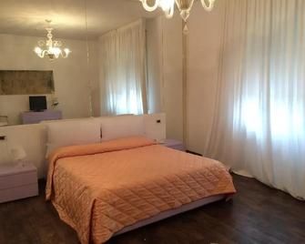 La Meridiana - Mogliano Veneto - Habitación