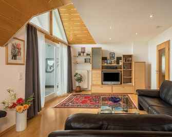 Ferienwohnung Haidle - Eriskirch - Living room
