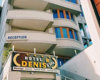 Hotel Denis & Spa - Pristina - Gebouw