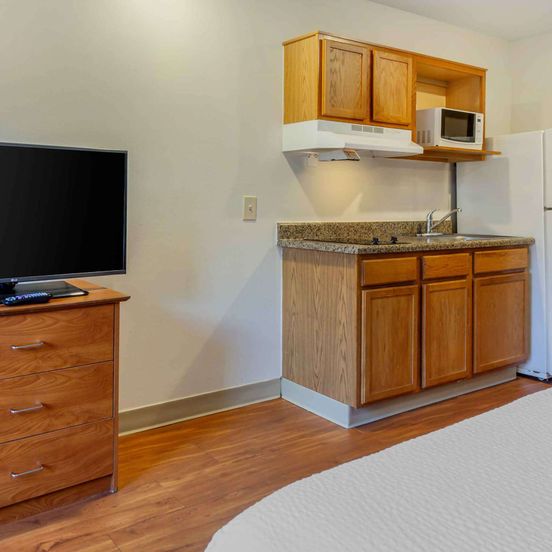 Extended Stay America Select Suites - Fayetteville - West image 1