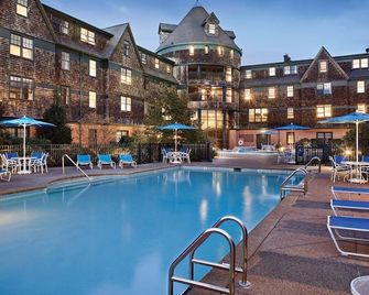 Newport July 4th 2br Long-wharf Rental - Newport - Piscina