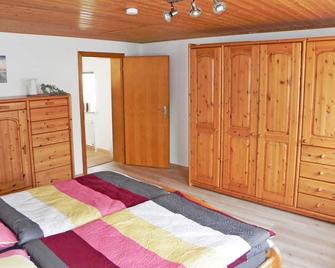 Vacation apartment near Arloff Castle and the Hubertus Chapel - Bad Münstereifel - Schlafzimmer