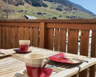 Cozy Angererhof: Near Three Peaks - Apartment Monte Cristallo (2p) - Active - Kartitsch - Balkon