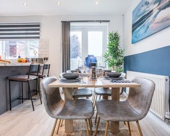 Manchester Airport Lounge - Manchester - Sala de jantar