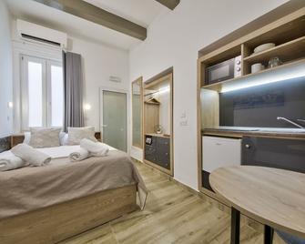 Tritoni Mini Studios - Valletta - Floriana - Camera da letto