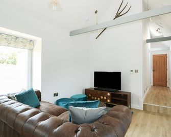 The Croft Farm, Pet Friendly, Luxury Holiday Cottage In Wansford - Peterborough - Living room