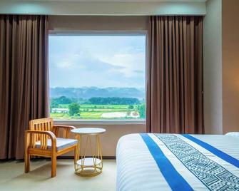 S Vangvieng Boutique Hotel - Vang Vieng - Kamar Tidur