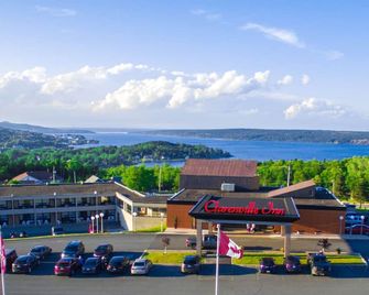 Clarenville Inn - Clarenville - Buiten zicht