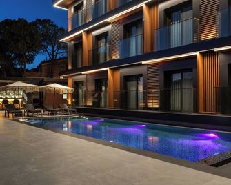 Casa Mimas Hotel - Karaburun - Pool
