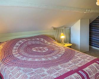 Cozy Home In Tranås With Kitchen - Tranås - Bedroom