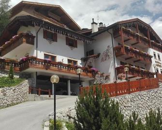 Garni Astor - Arabba - Edificio