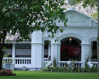 Nooit Gedacht Heritage Hotel-Original Dutch Governor's House - Galle - Building