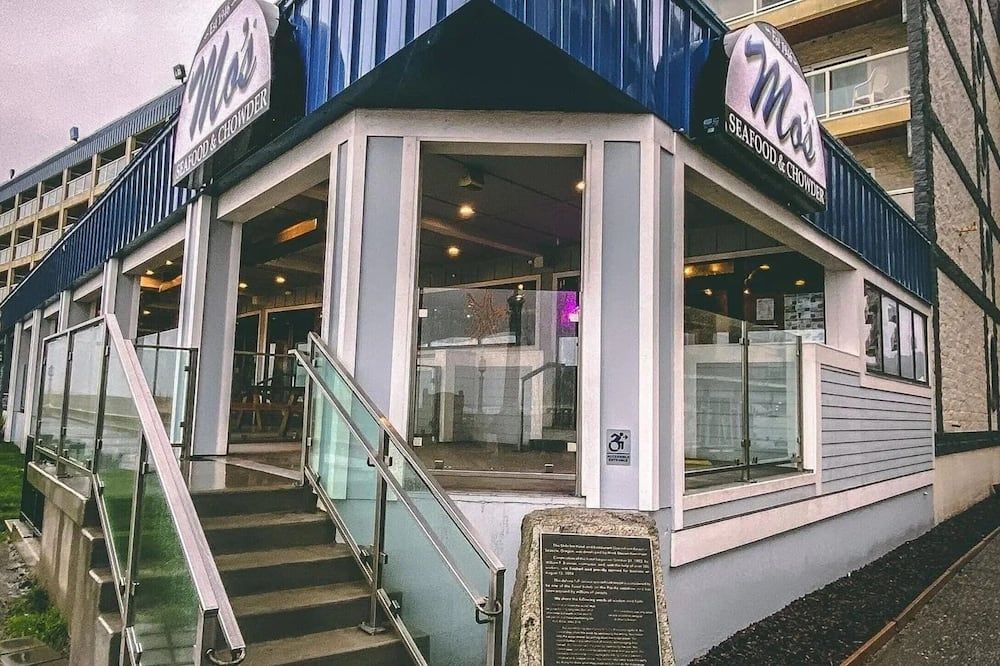 Promenade Inn & Suites Oceanfront - Seaside - Restaurante