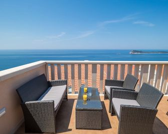 Marojica Apartments 2 - Cavtat - Parveke