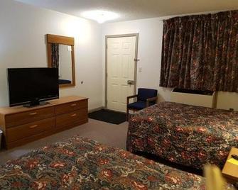 Prospector Inn - Creighton - Bedroom