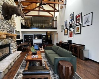 Hotel Frisco - Frisco - Sala de estar
