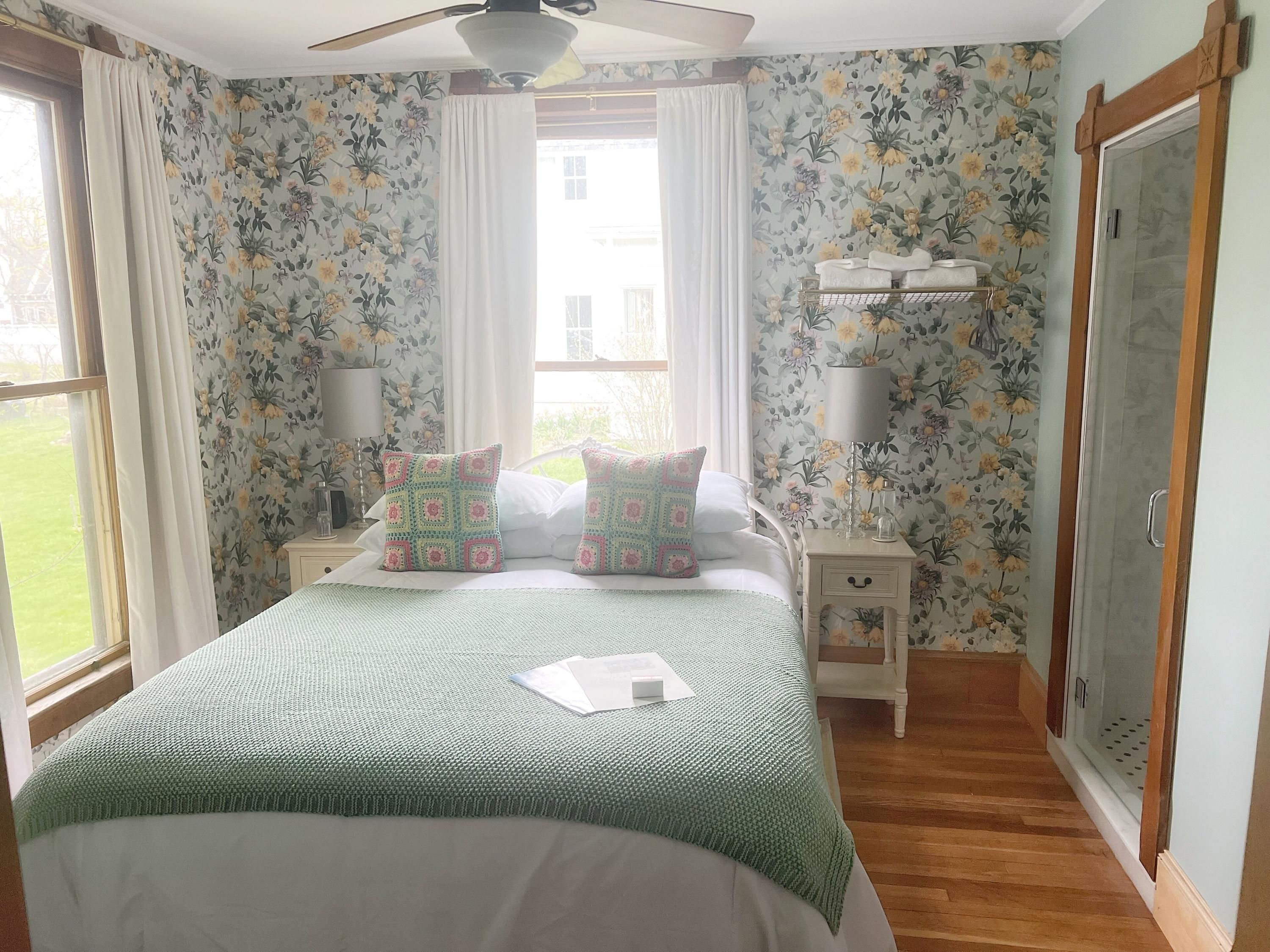 LimeRock Inn - Rockland