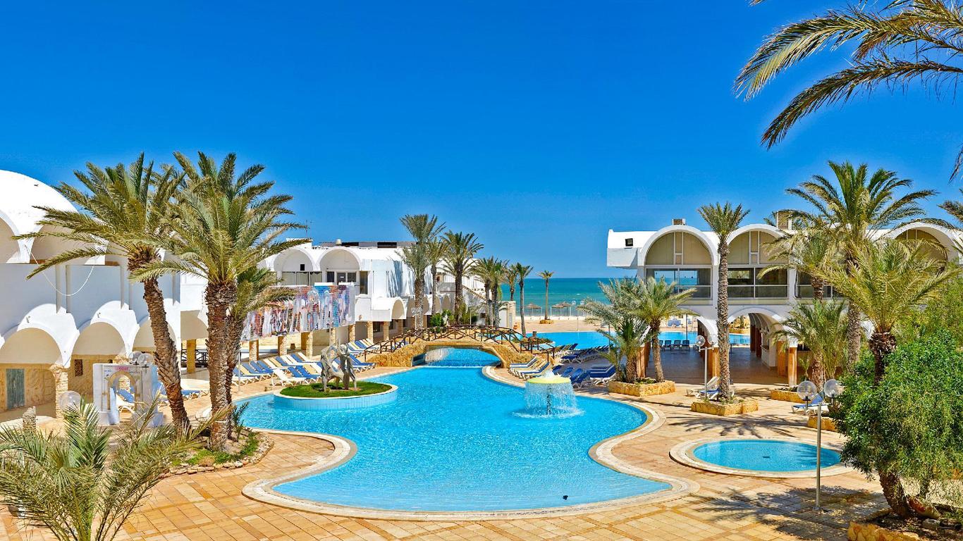 Monarque Dar Jerba Narjess - Family Only