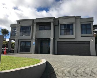 Lakeview Holiday Hideaway - Taupo - Κτίριο