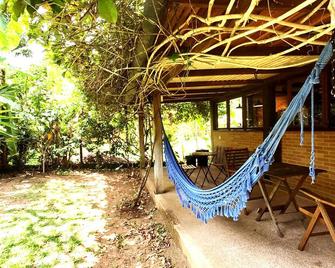 Loft charmoso c/ wi-fi perto da praia em Ilhabela - Ilhabela - Patio