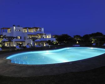 Ammos Naxos Exclusive Apartments & Studios - Naxos - Piscine