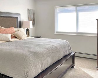 Reflection Lake in UMED District: a tranquil setting in midst of an active city - Anchorage - Chambre