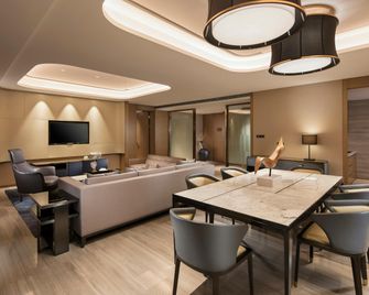 Hilton Jinan South Hotel & Residences - Jinan - Dining room