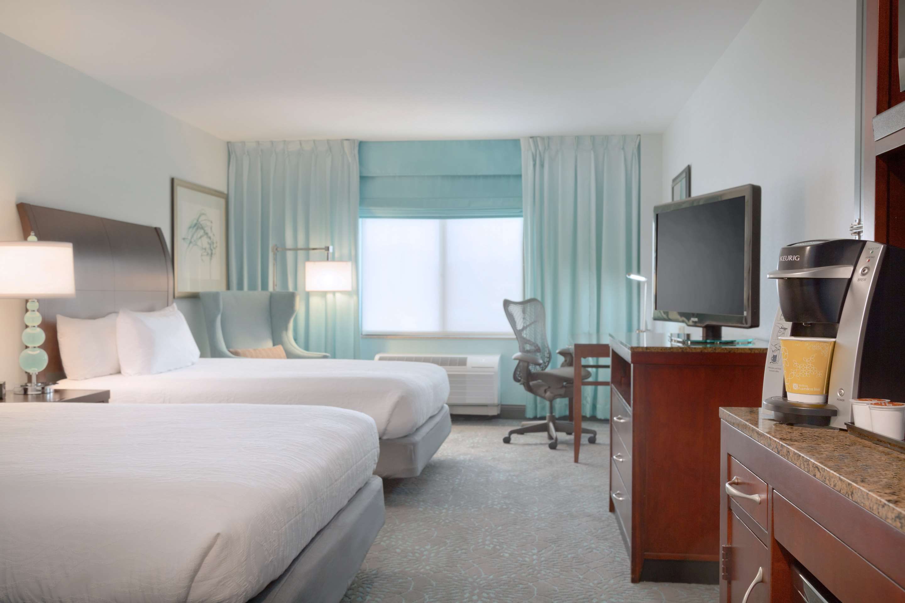 Bedroom view of Hilton Garden Inn Worcester