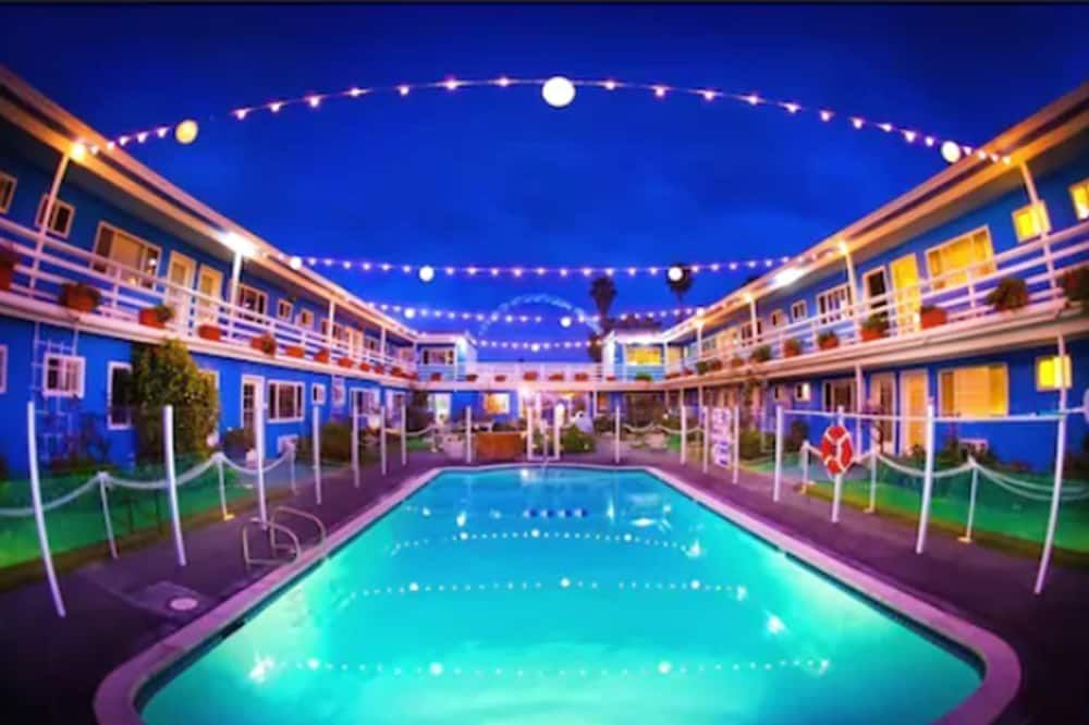 ذا إن أت صن سيت كليفس - سان دييغو - حوض السباحة