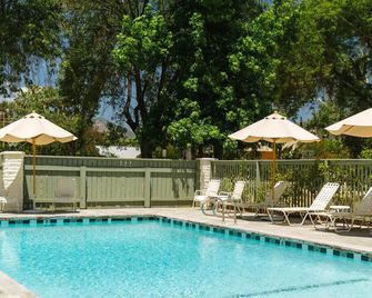 Hummingbird Inn - Ojai - Piscina