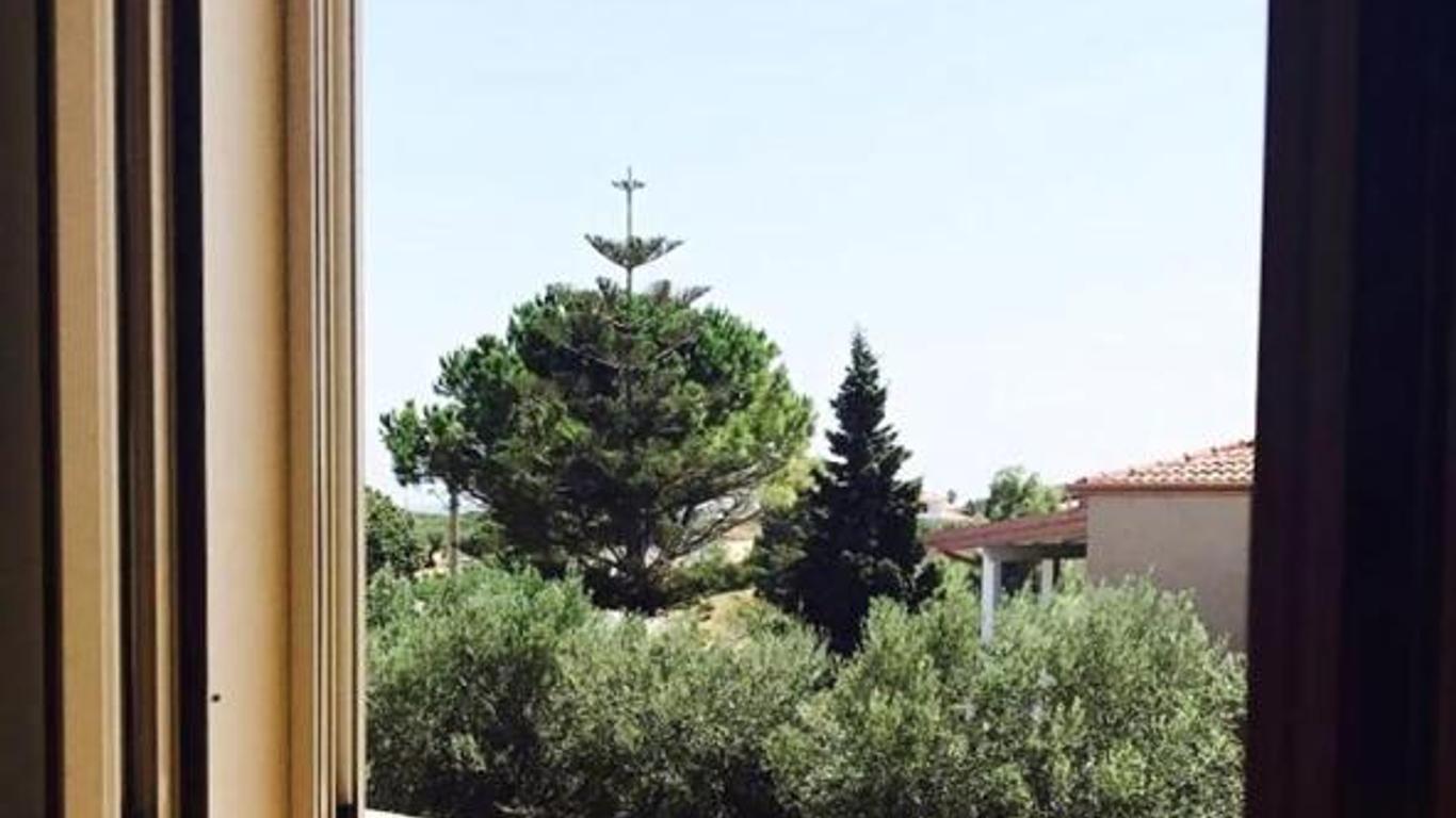 Hotel Ristorante La Decanata