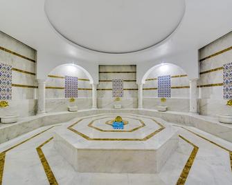 Demircioglu Park Hotel - מולה - לובי