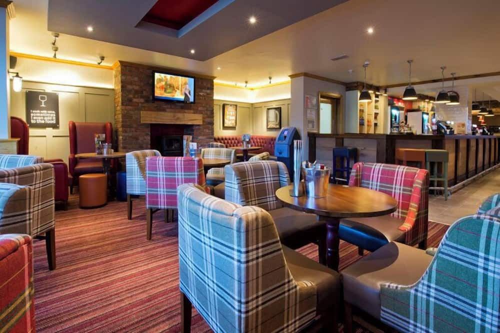 Premier Inn Swansea North