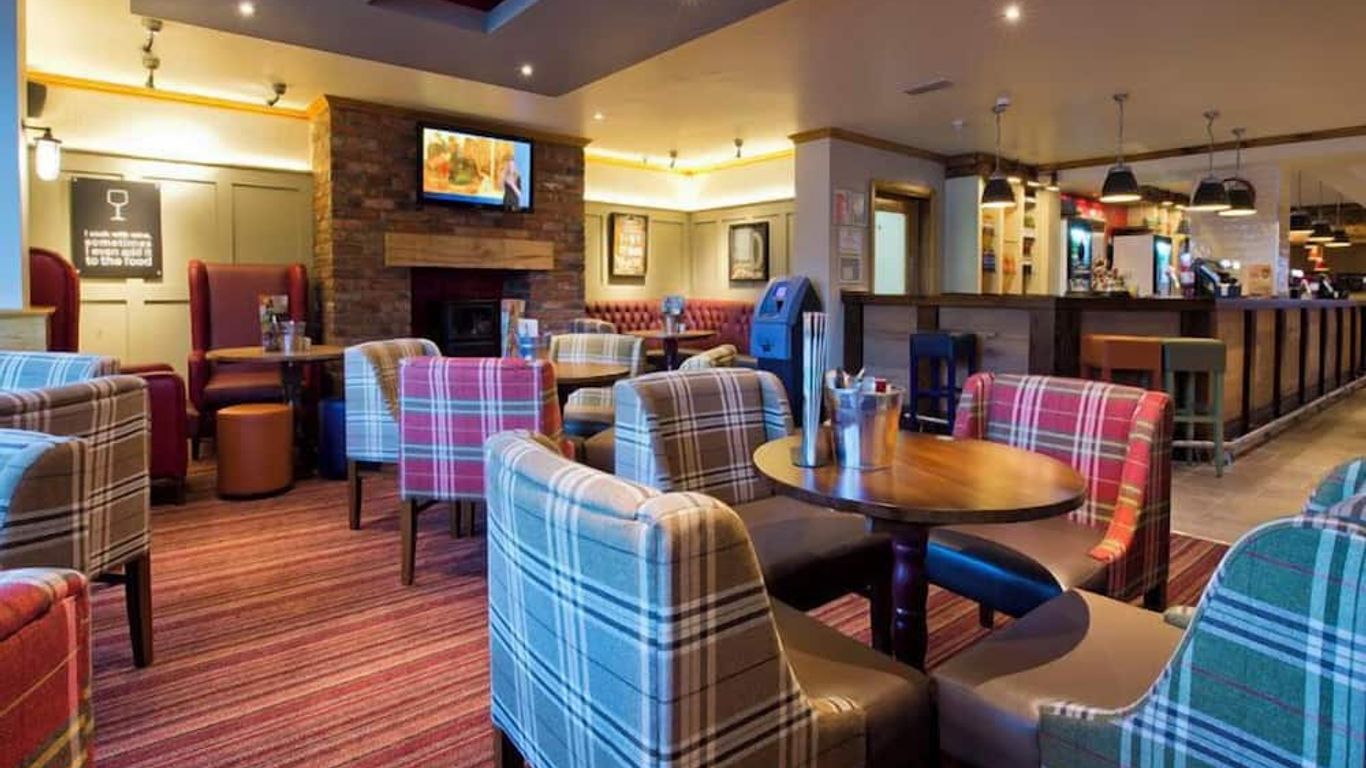 Premier Inn Swansea North