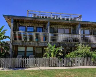 Sunrise Villas 109 - Port Aransas - Building
