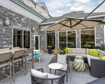 Hilton Garden Inn Winston-Salem/Hanes Mall - Winston-Salem - Patio