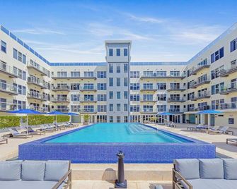Harbour House - Oranjestad - Pool