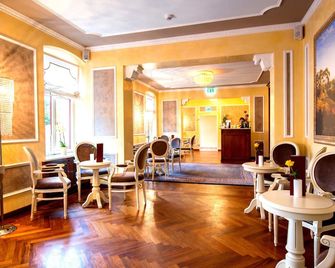 Hotel am Luisenplatz - פוטסדאם - מסעדה