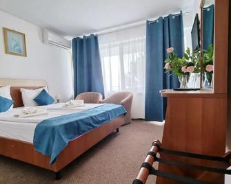 Hotel Capitol Eforie Sud - Eforie Sud - Habitación