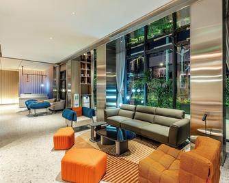 Huajing Grand Hotel - Shangai