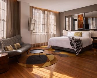 QT Sydney - Sydney - Bedroom