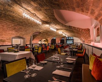 Deidesheimer Hof - Deidesheim - Restaurant
