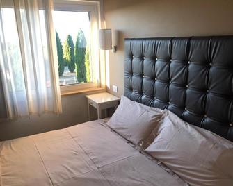B&B Templum Salutaris - Acquaviva delle Fonti - Habitación